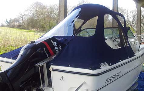 Open sports boat cockpit enclosures